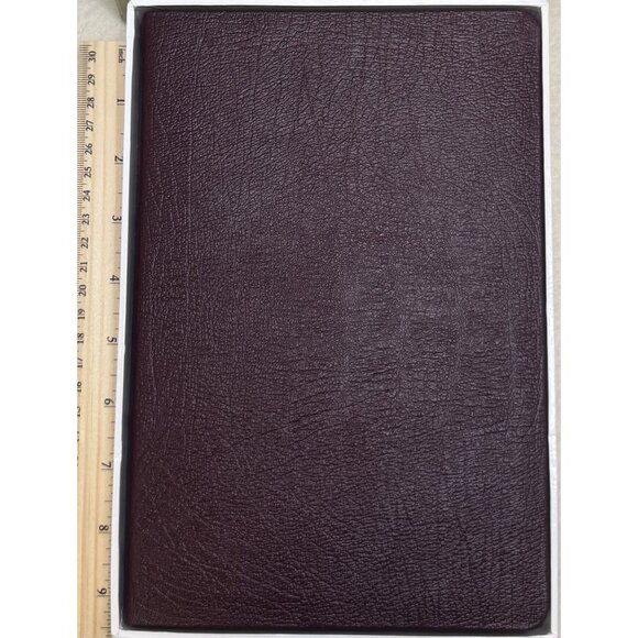 HSE Holy Scriptures In English Bible With Box - Picture 2 of 4